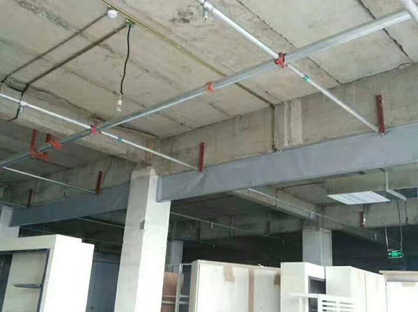擋煙垂壁